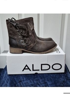 Brown Leather Boots With Side Laces From Aldo, Size 40, New In Box!